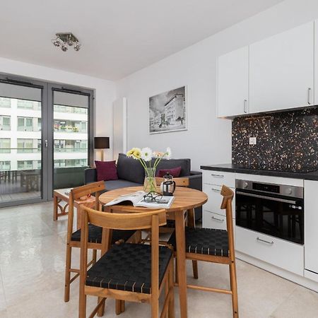 Plac Unii Apartment Gdynia City Centre By Noclegi Renters 外观 照片